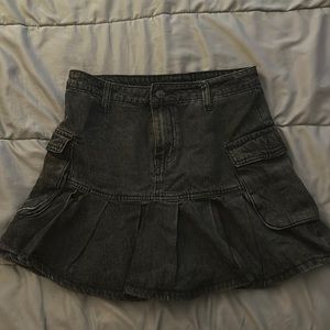 Y2K Gray Washed Jean Skirt W/ light Shorts underneath~ ⭐️